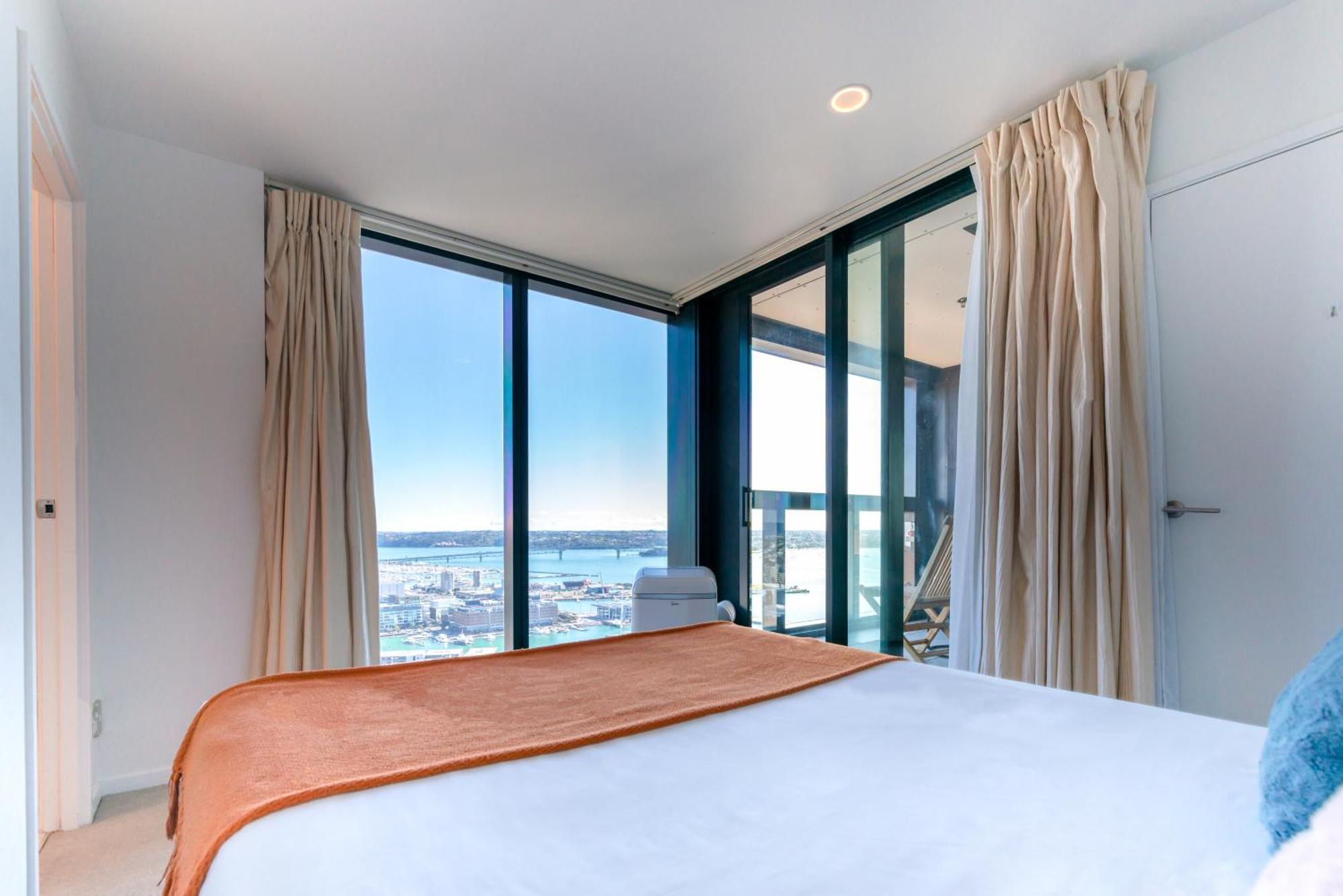 Magnificent Skytower, Sea, Habour View In Cbd Apartment Auckland Exterior foto